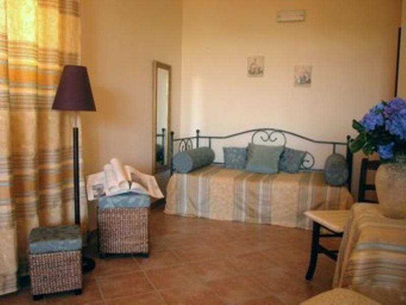 Residence Hotel La Commenda Montefiascone Exterior photo